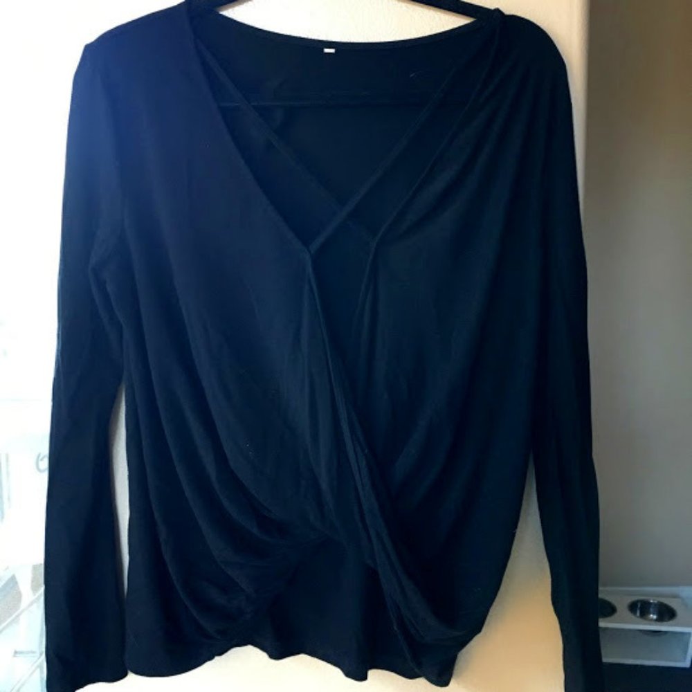 Black Crossed Top